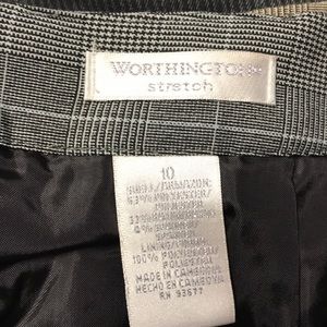 Adorable Stretch Worthington skirt!